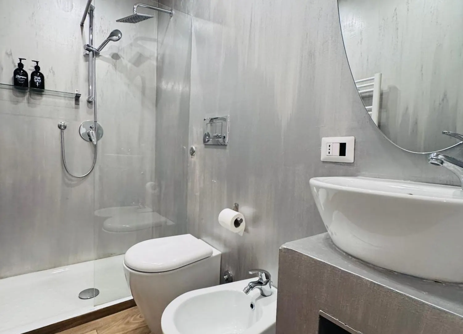 Comecasa Grazioso Appartamento Porta Romana Milan Italy