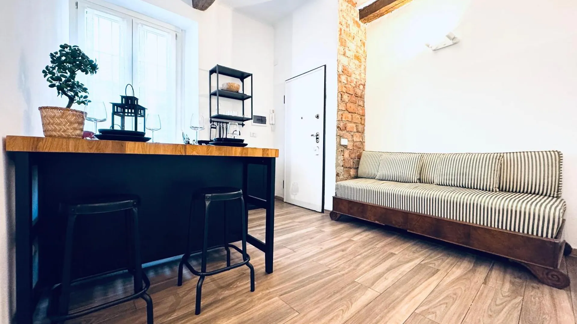 Lejlighed Comecasa Grazioso Appartamento Porta Romana Milano