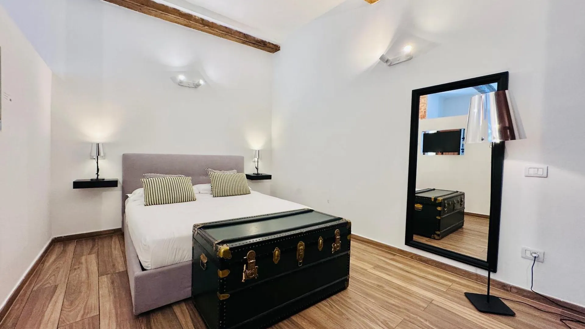 Comecasa Grazioso Appartamento Porta Romana Milano Lejlighed